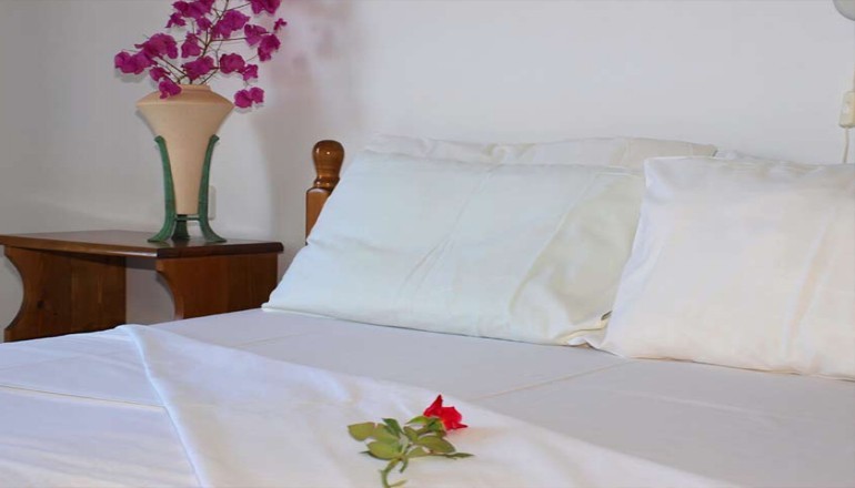 Aristotelis Apartments