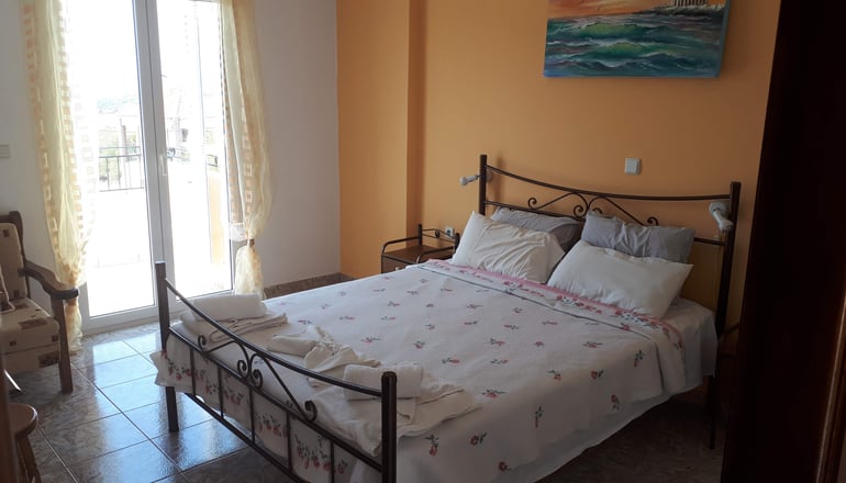 Aristotelis Apartments