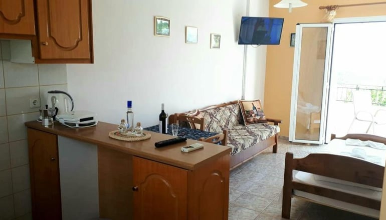 Aristotelis Apartments