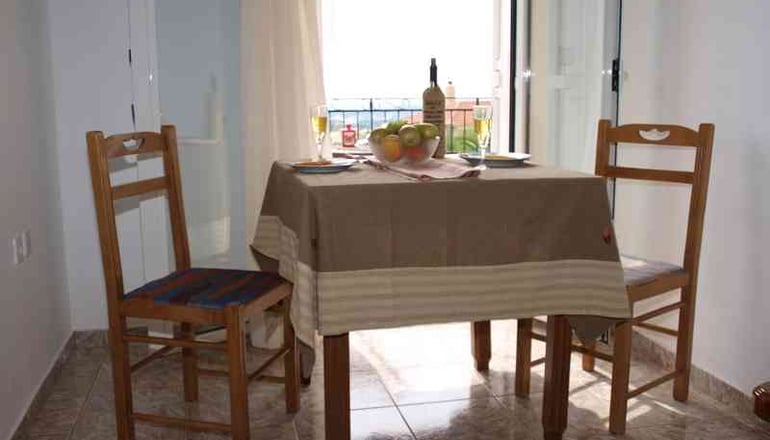 Aristotelis Apartments