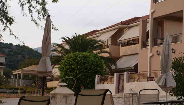 Aristotelis Apartments