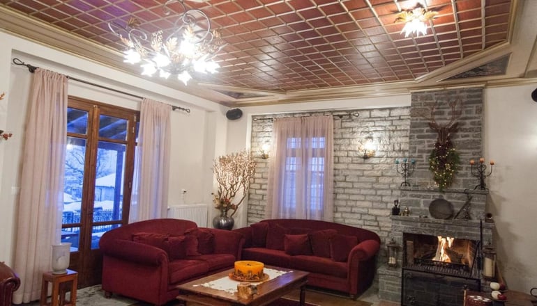 Arkefthos Mountain Hotel