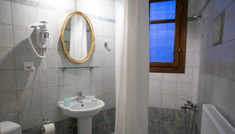 Arkefthos Mountain Hotel