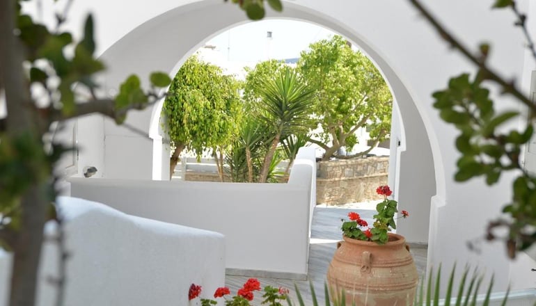 Summer Shades Paros