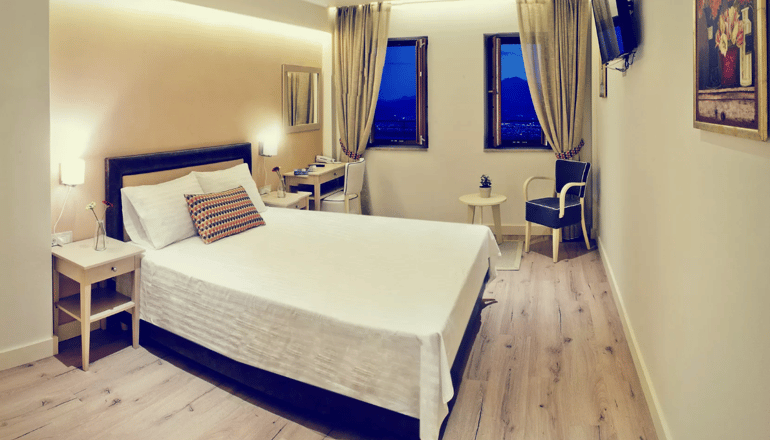 Arktos Mountain Hotel