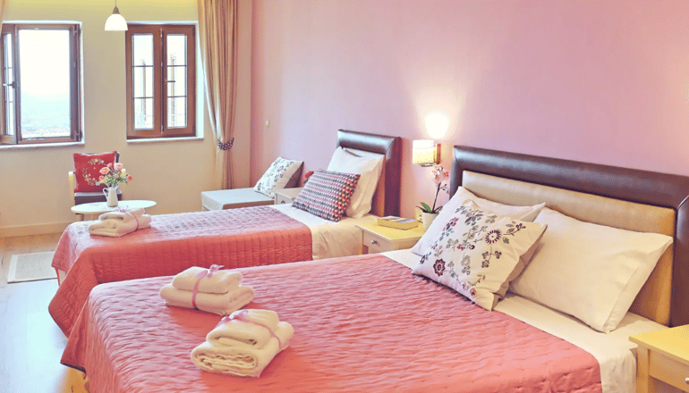 Arktos Mountain Hotel