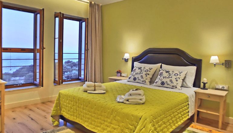Arktos Mountain Hotel