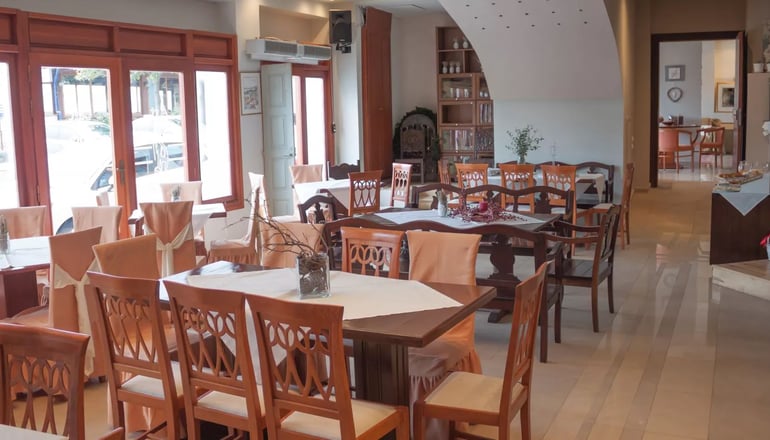 Art Pythia Hotel