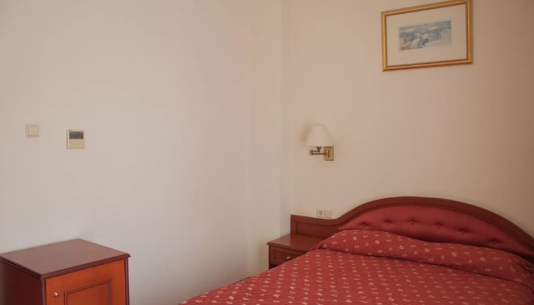 Art Pythia Hotel