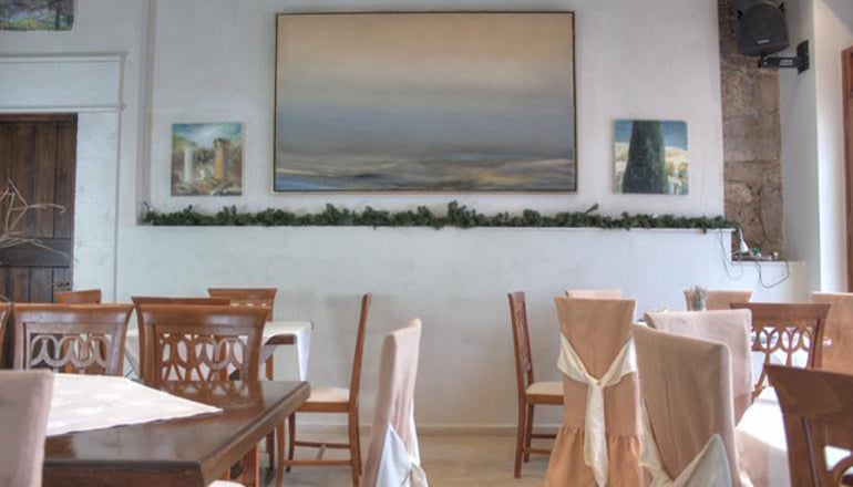 Art Pythia Hotel