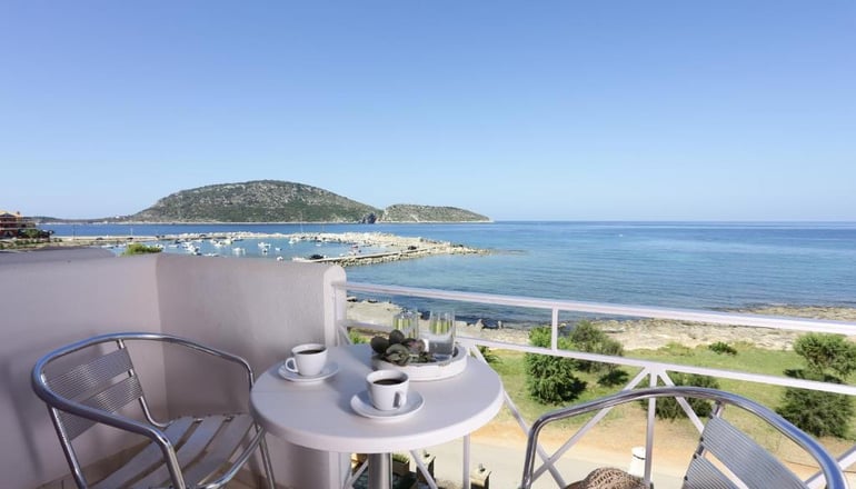Artina Hotel - Μαραθόπολη, Μεσσηνία