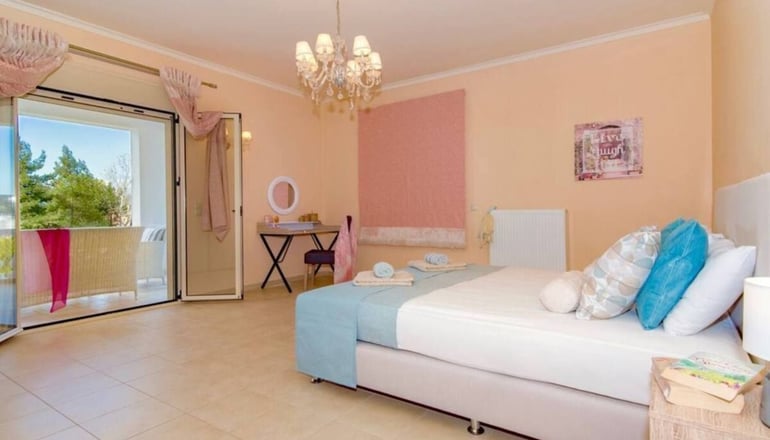 Perseida Villa by Astarte Villas