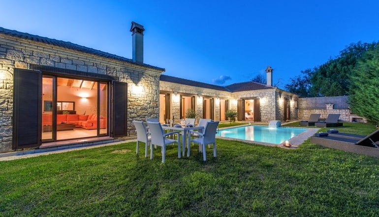 Kyveli Villa by Astarte Villas