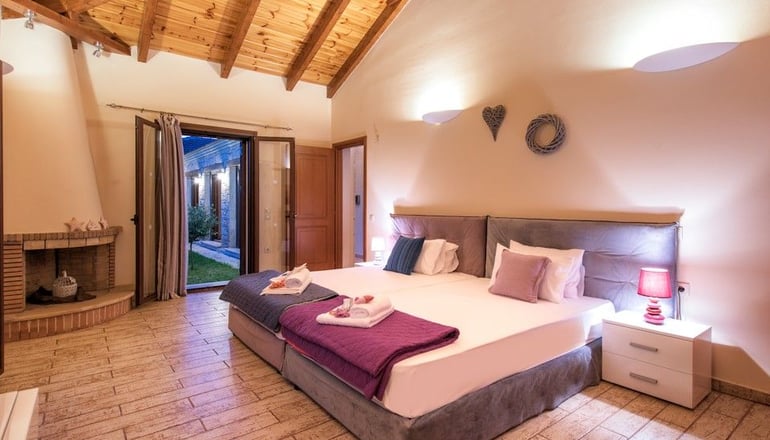 Kyveli Villa by Astarte Villas