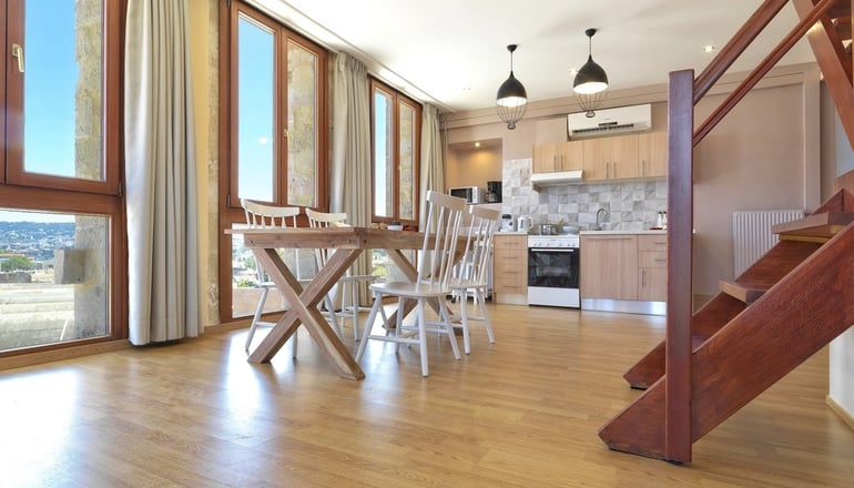 4* Astraia Residence