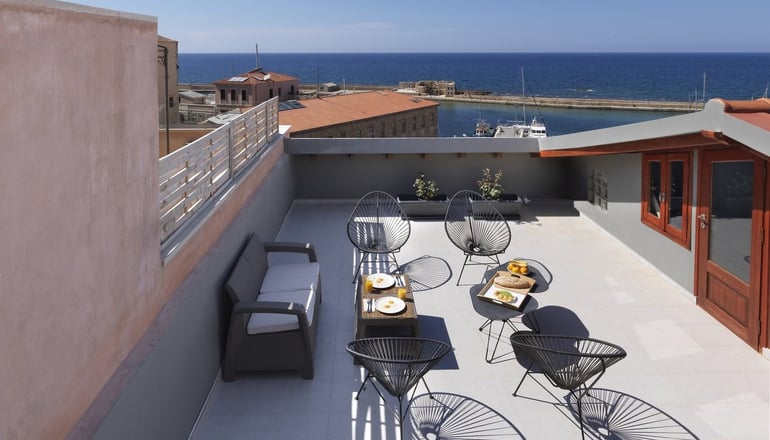 4* Astraia Residence