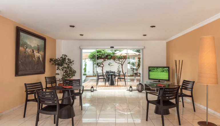 Athena Hotel