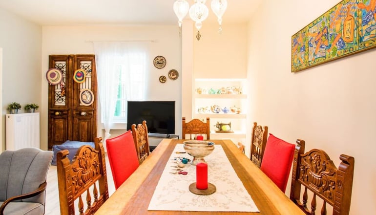 Athenian Homes - Αθήνα