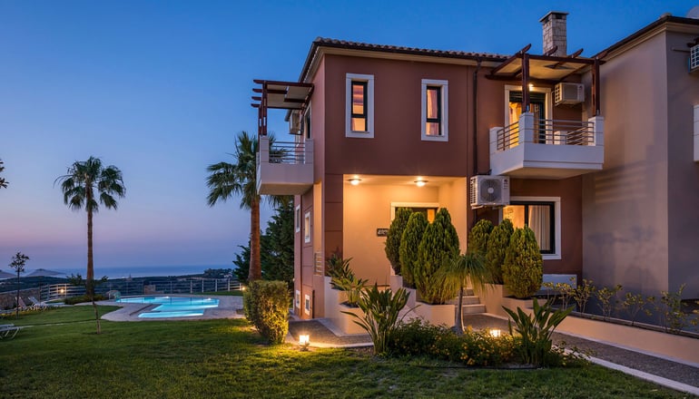 Athina Luxury Villas & Suites