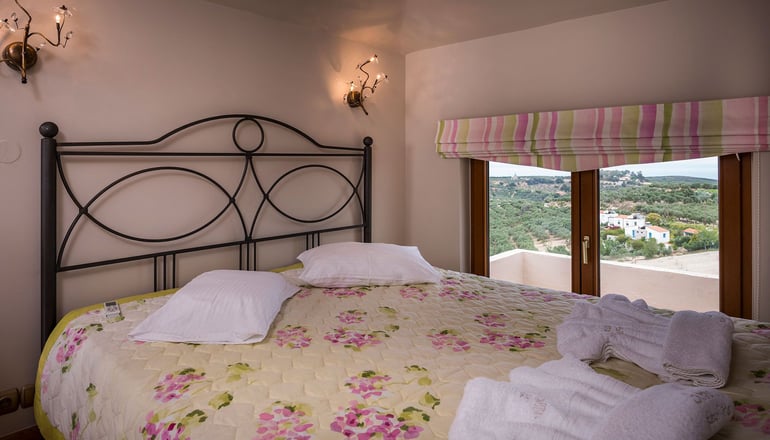 Athina Luxury Villas & Suites