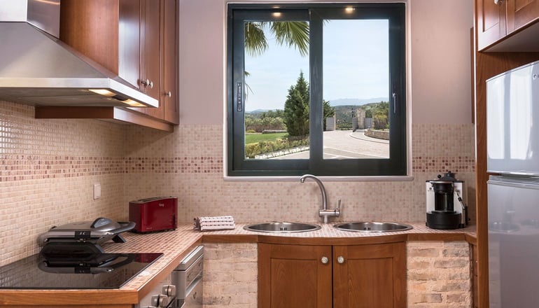 Athina Luxury Villas & Suites