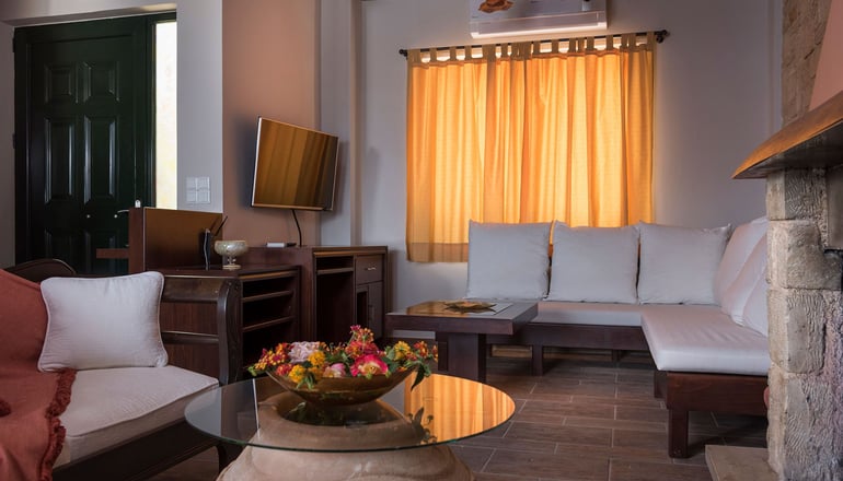 Athina Luxury Villas & Suites