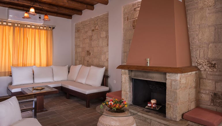 Athina Luxury Villas & Suites