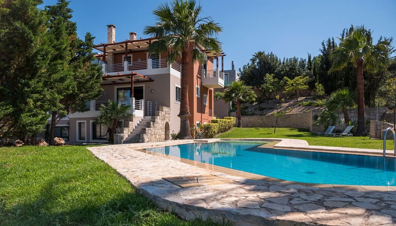 Athina Luxury Villas & Suites