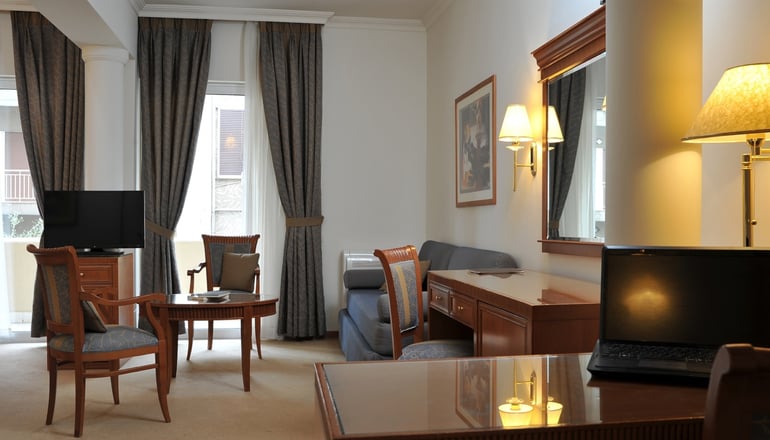 4* Athens Atrium Hotel