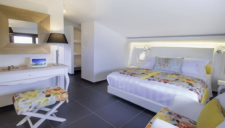 Avaton Luxury Villas Resort Relais & Chateaux
