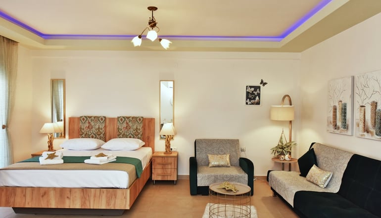 Avgeris luxury Studio