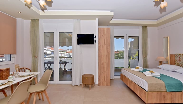 Avgeris luxury Studio