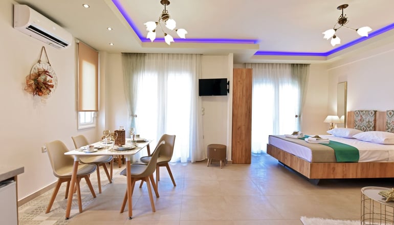 Avgeris luxury Studio