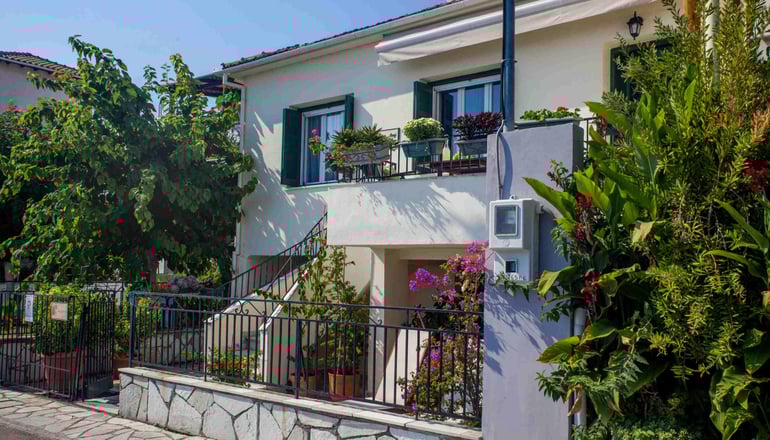 Avgi by the sea by Pelion Esties - Καλά Νερά, Πήλιο