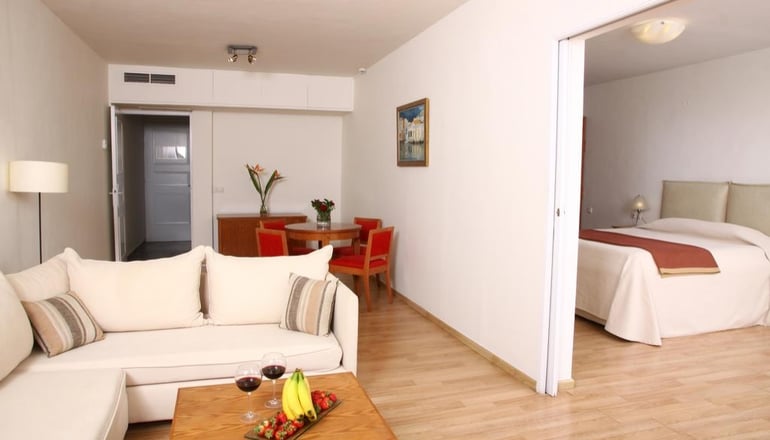 Avra Collection Hermes Hotel