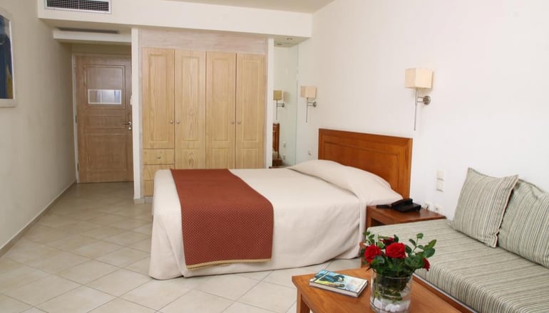 Avra Collection Hermes Hotel