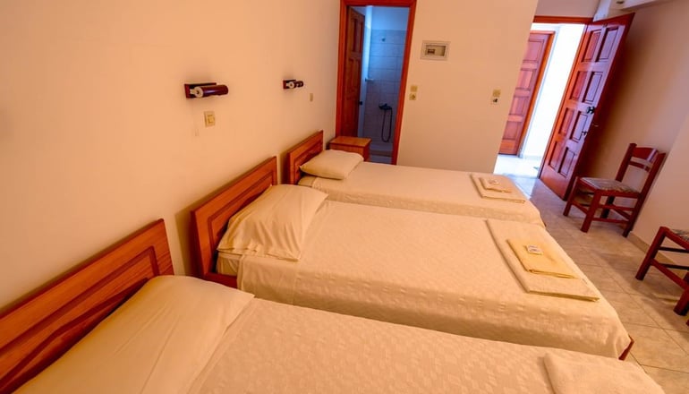 Balaskas Hotel - Διαφάνι, Κάρπαθος