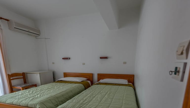 Balaskas Hotel - Διαφάνι, Κάρπαθος