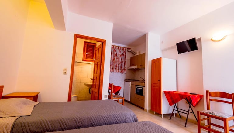 Balaskas Hotel - Διαφάνι, Κάρπαθος