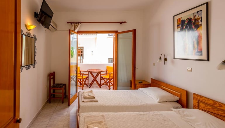 Balaskas Hotel - Διαφάνι, Κάρπαθος