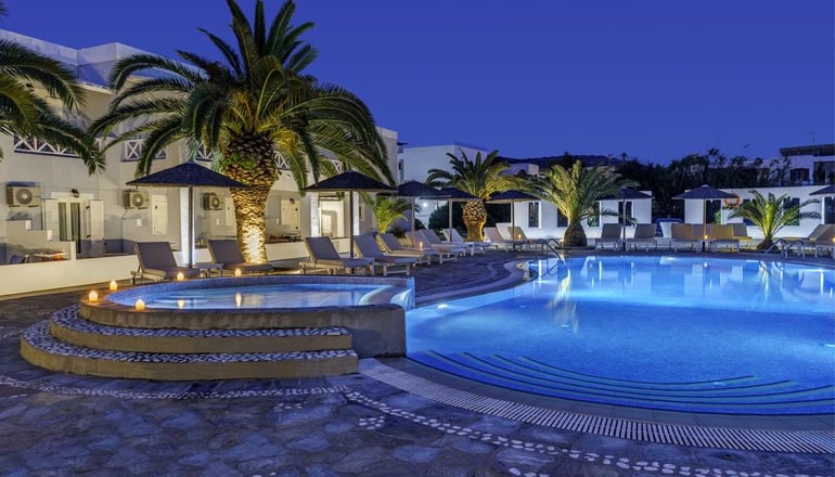 4* Benois Hotel Syros