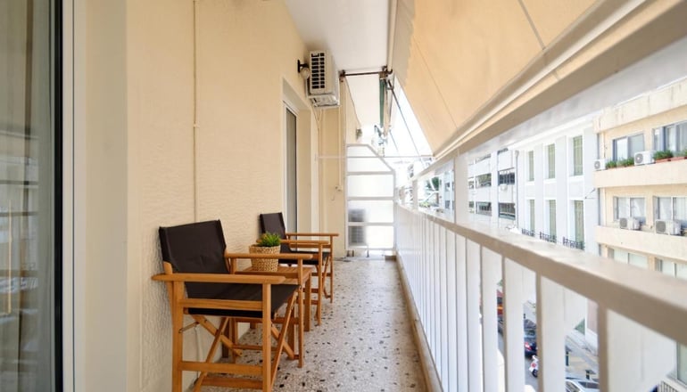 Acropolis Elegant Apartment by Bill & John Apartments Athens