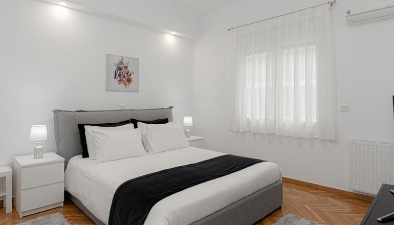 Kolonaki Luxury Residence  by Bill & John Apartments Athens