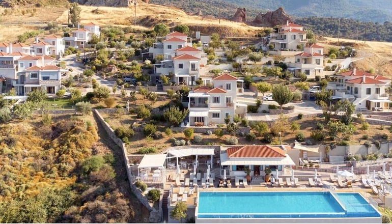 Birds Bay - Πέτρα, Λέσβος