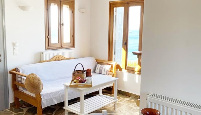 Birds Bay - Πέτρα, Λέσβος