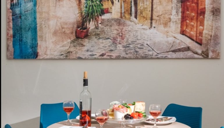 Blue Ark Exploring Athens - Κουκάκι, Αθήνα