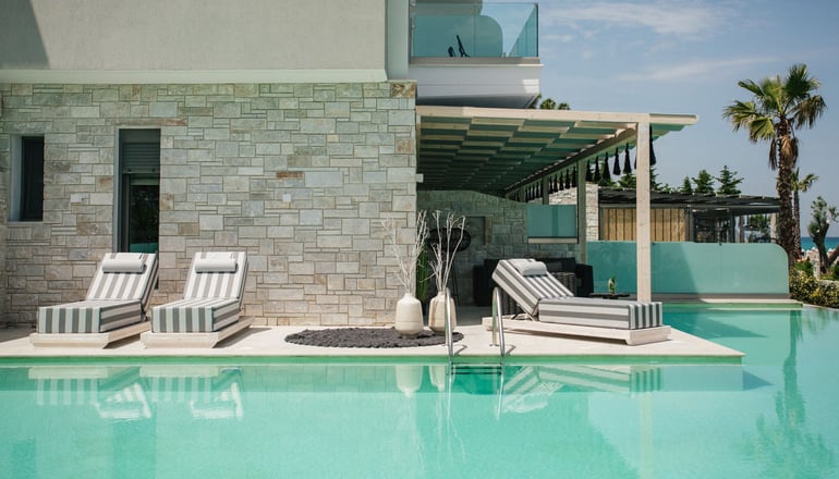 Blue Carpet Luxury Suites