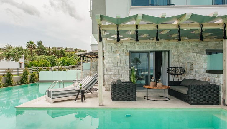 Blue Carpet Luxury Suites