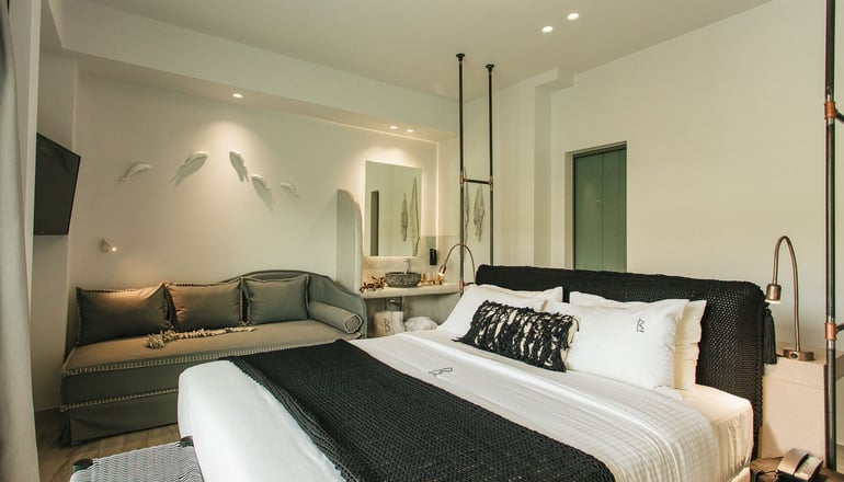 Blue Carpet Luxury Suites