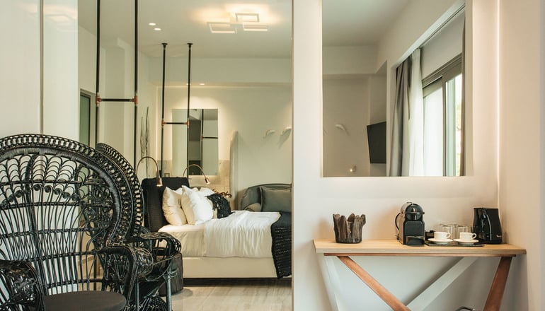 Blue Carpet Luxury Suites